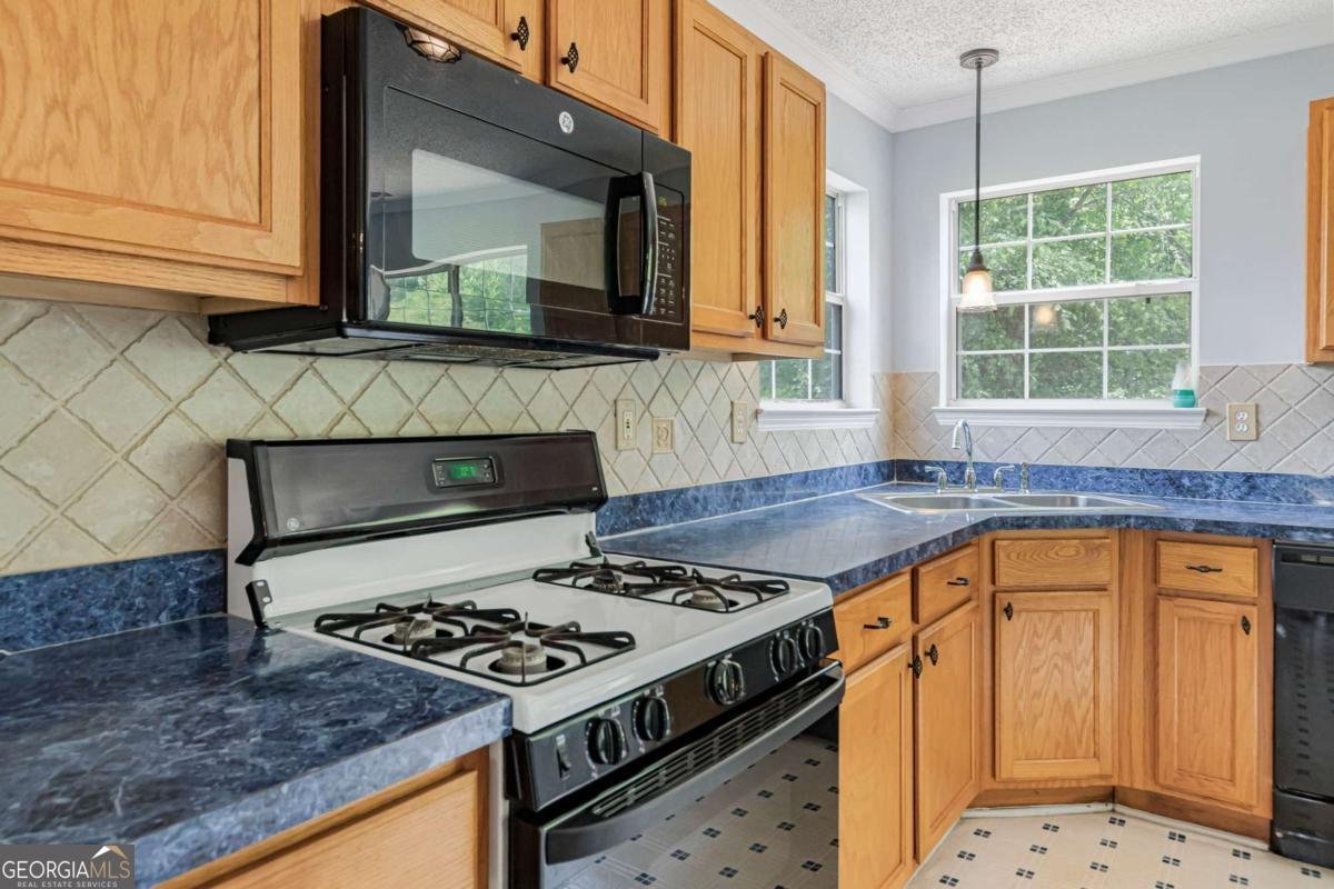 4001 English Valley Drive Ellenwood - Photo 14