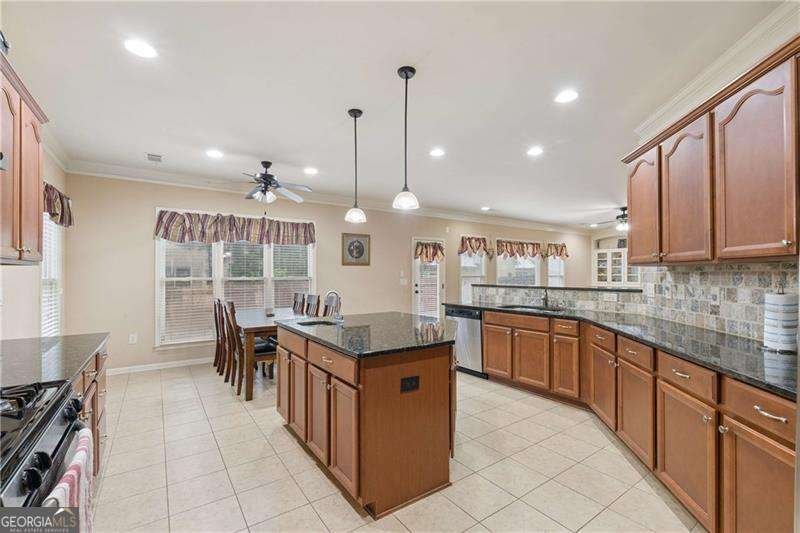 8165 Majors Glen Court Cumming - Photo 11