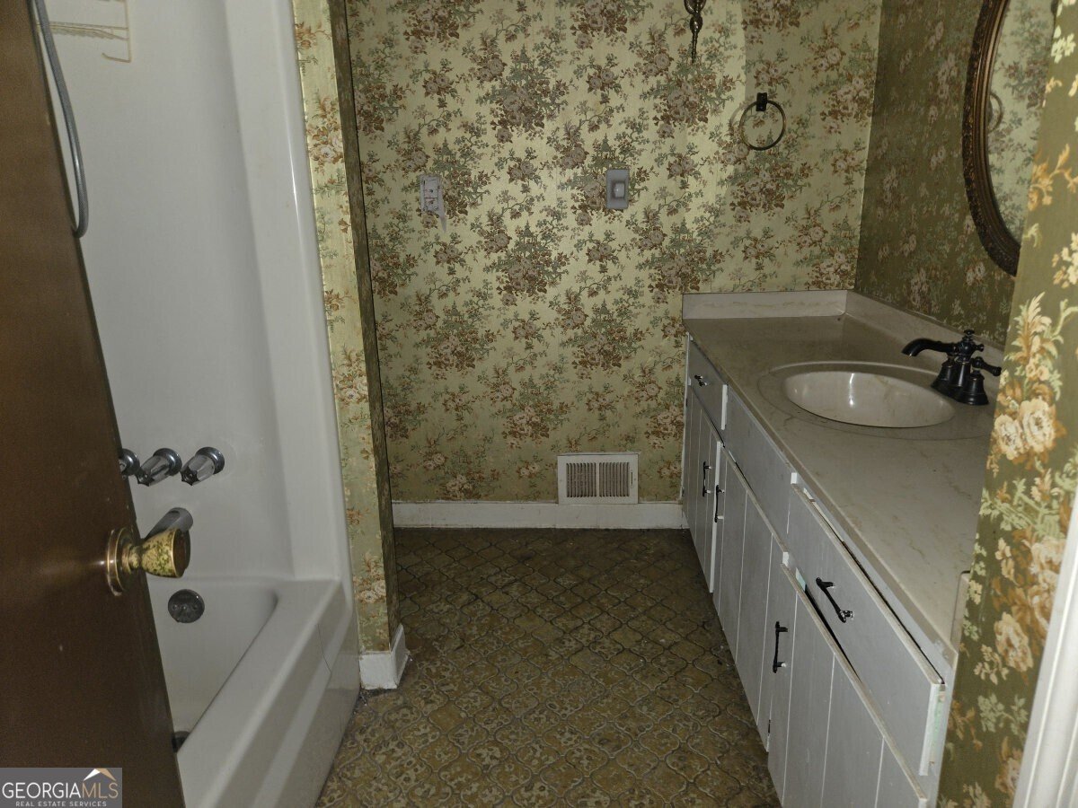 556 Greenview Avenue Conyers - Photo 10