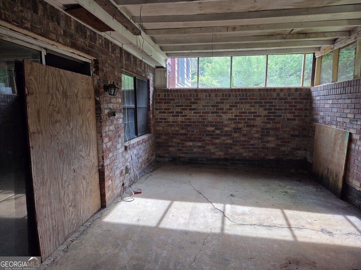 556 Greenview Avenue Conyers - Photo 14