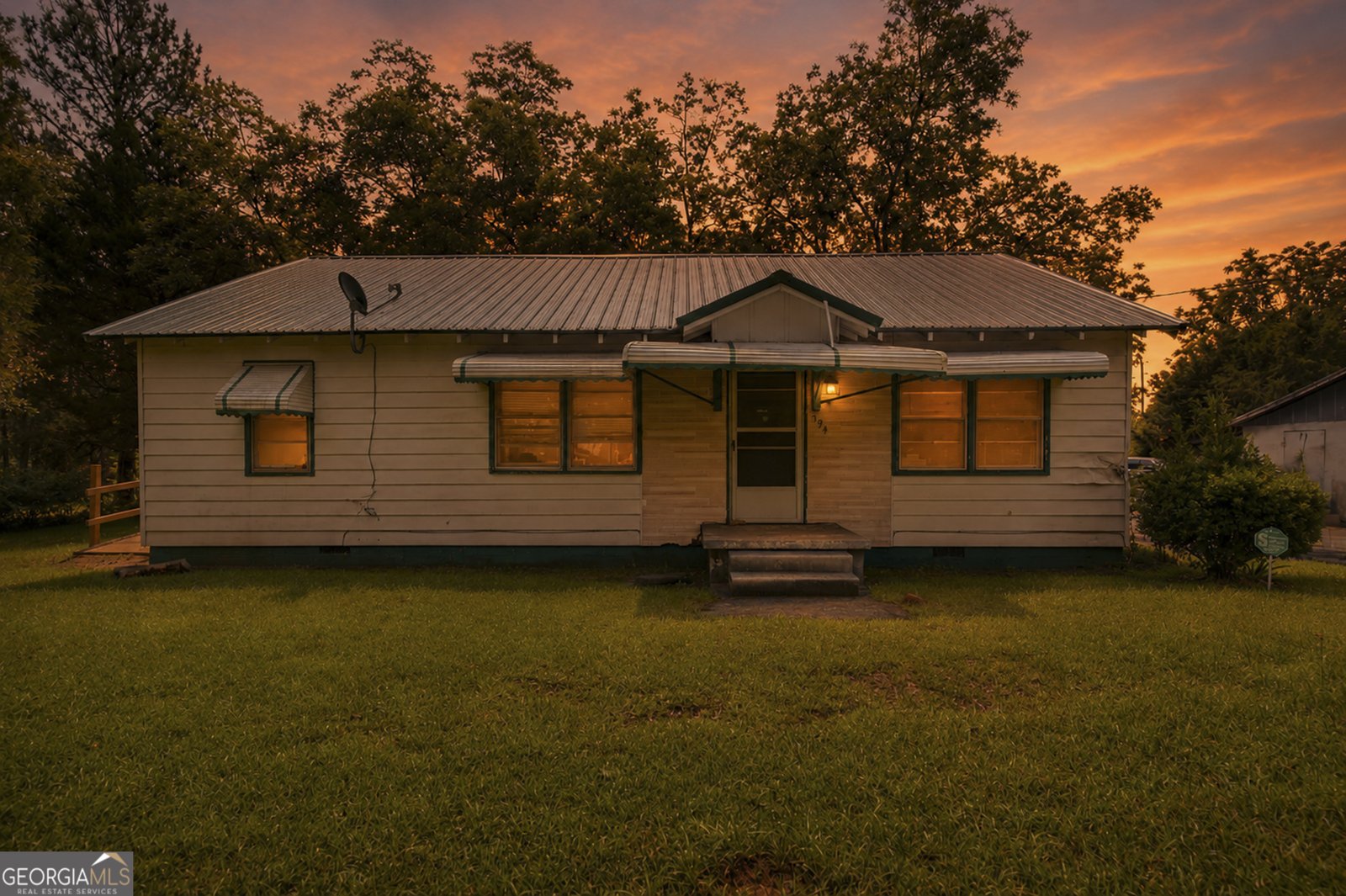 194 Lovers Lane Milledgeville - main photo