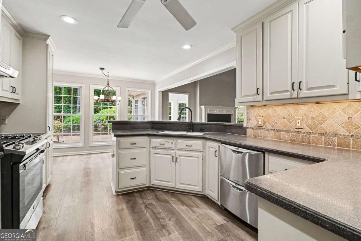 205 Westminister Village Boulevard Sharpsburg - Photo 12