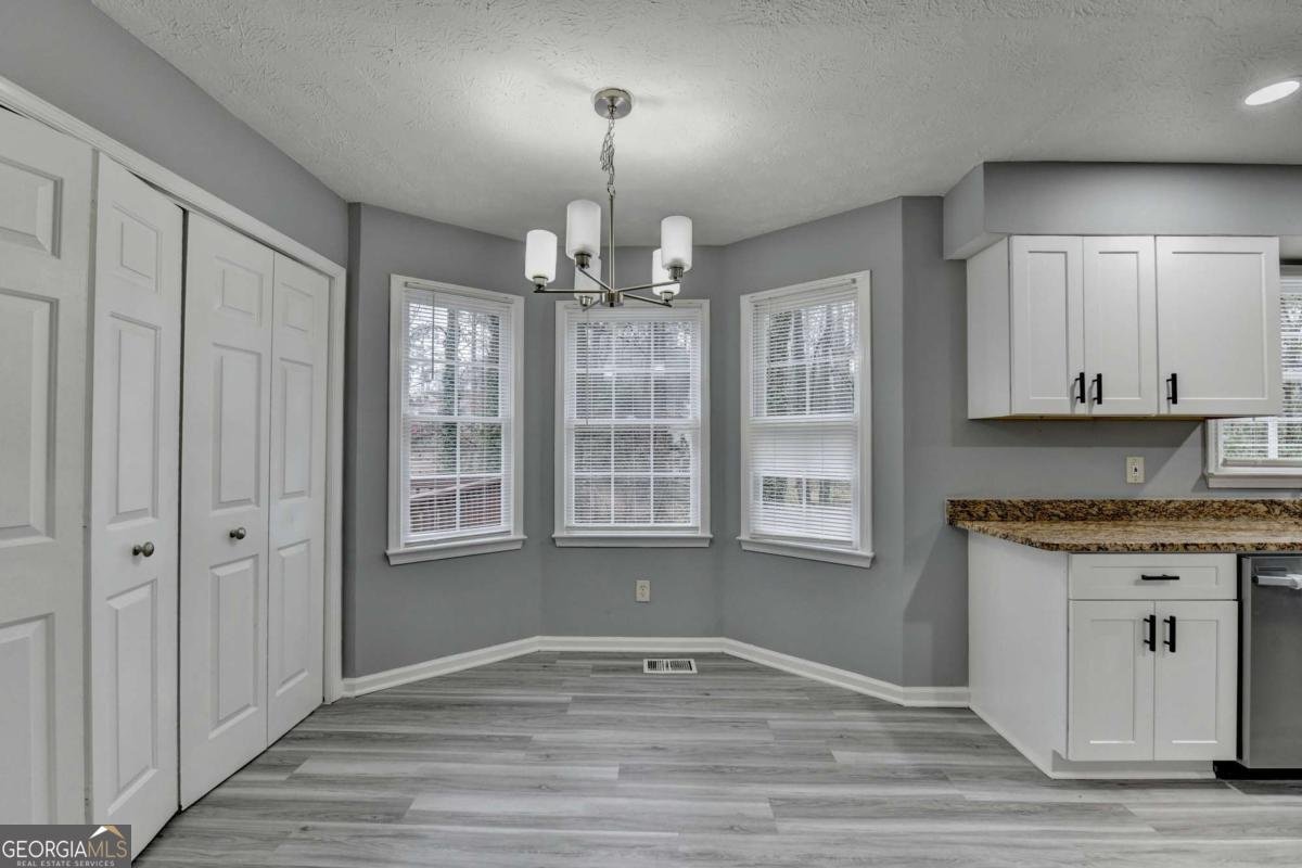 5362 Milieo Place Lilburn - Photo 14