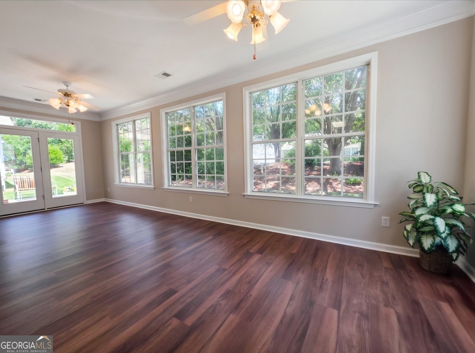 2115 Cherry Tree Lane Peachtree City - Photo 10