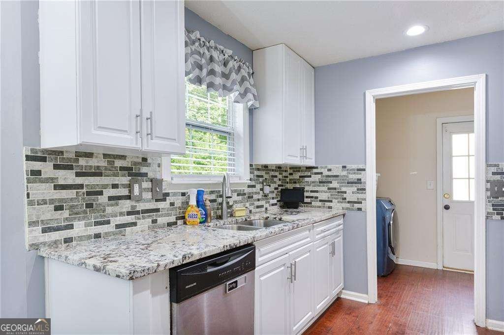 4926 Lake Park Lane Acworth - Photo 9