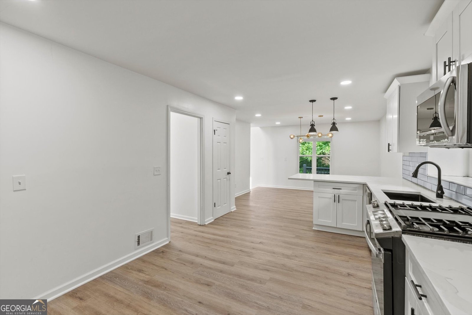 1060 Deer Chase Stone Mountain - Photo 13