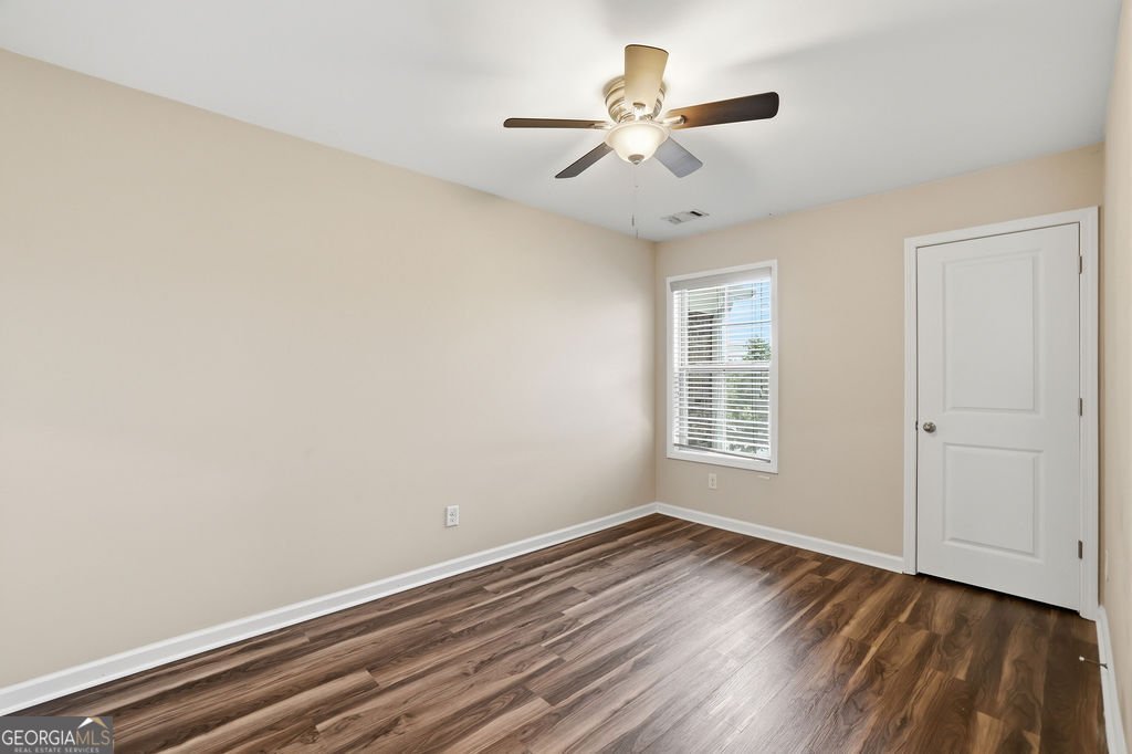 1162 Lanier Willow Path Buford - Photo 16
