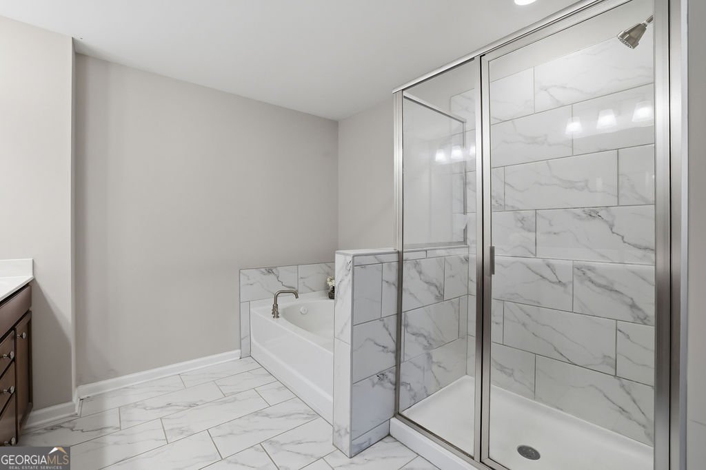 1162 Lanier Willow Path Buford - Photo 30