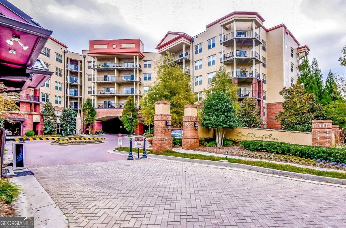 200 River Vista Drive Atlanta - main photo