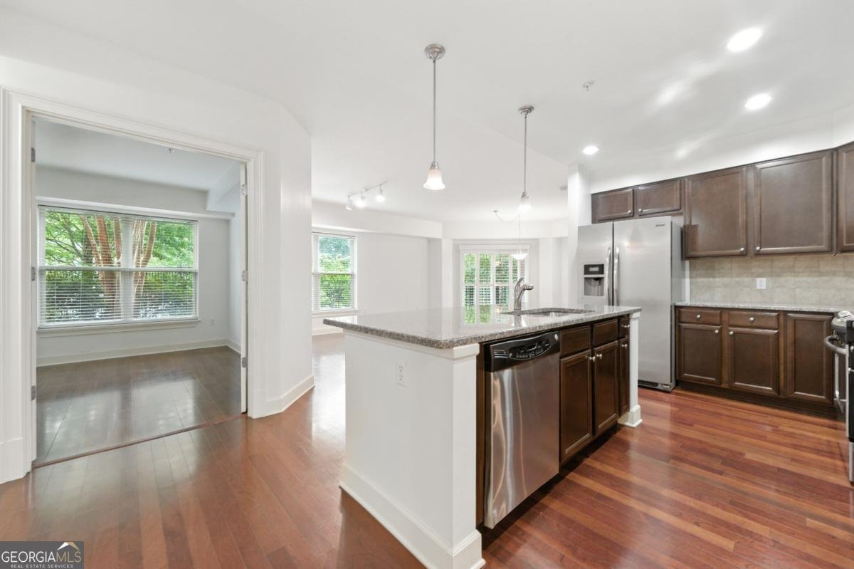 200 River Vista Drive Atlanta - Photo 8