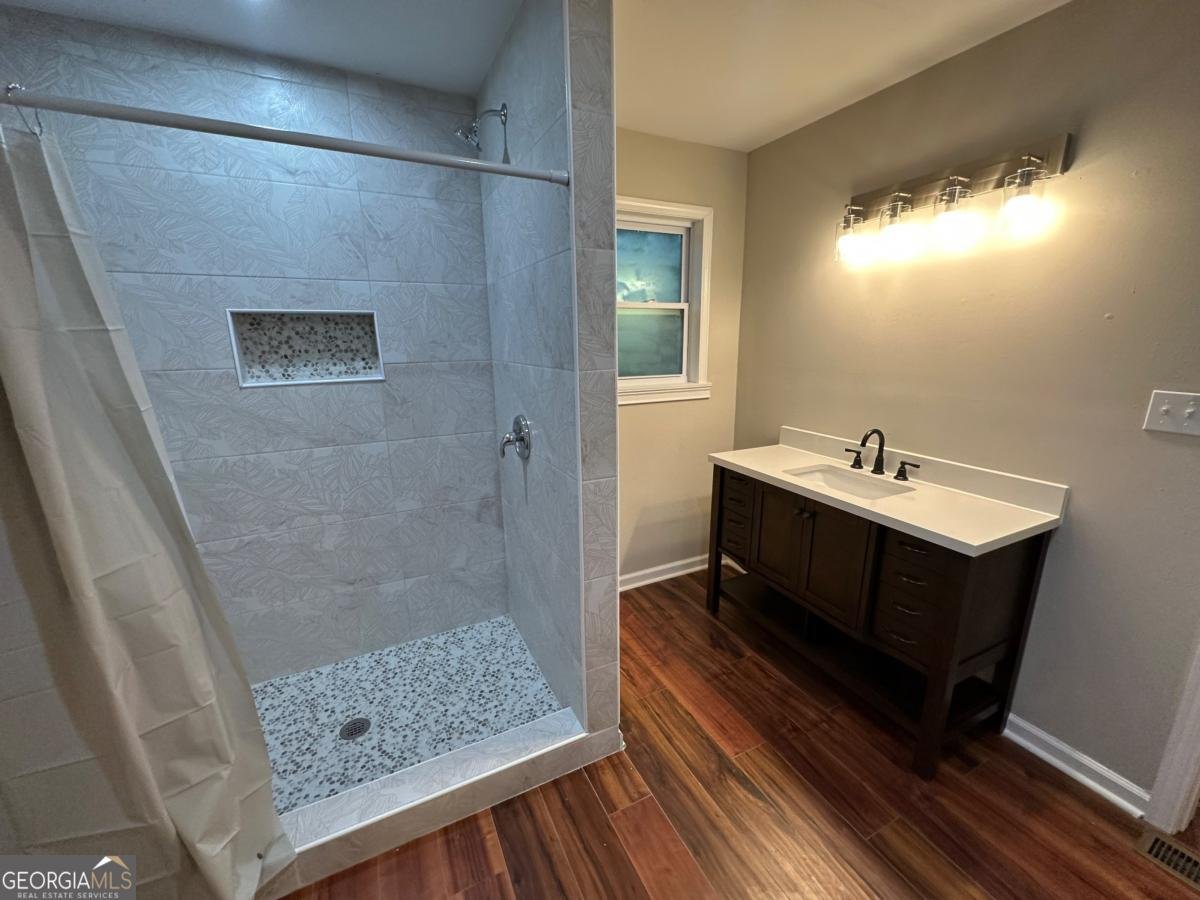 3025 Vultee Drive Columbus - Photo 9