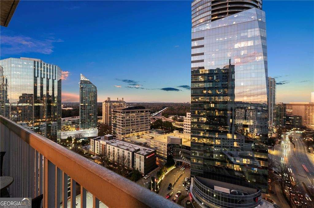 3324 Peachtree Road Atlanta - main photo