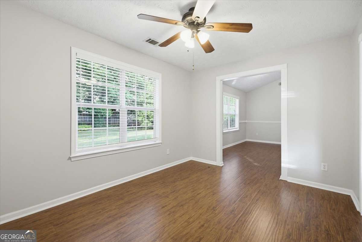 1029 Harbins Pass Drive Dacula - Photo 16