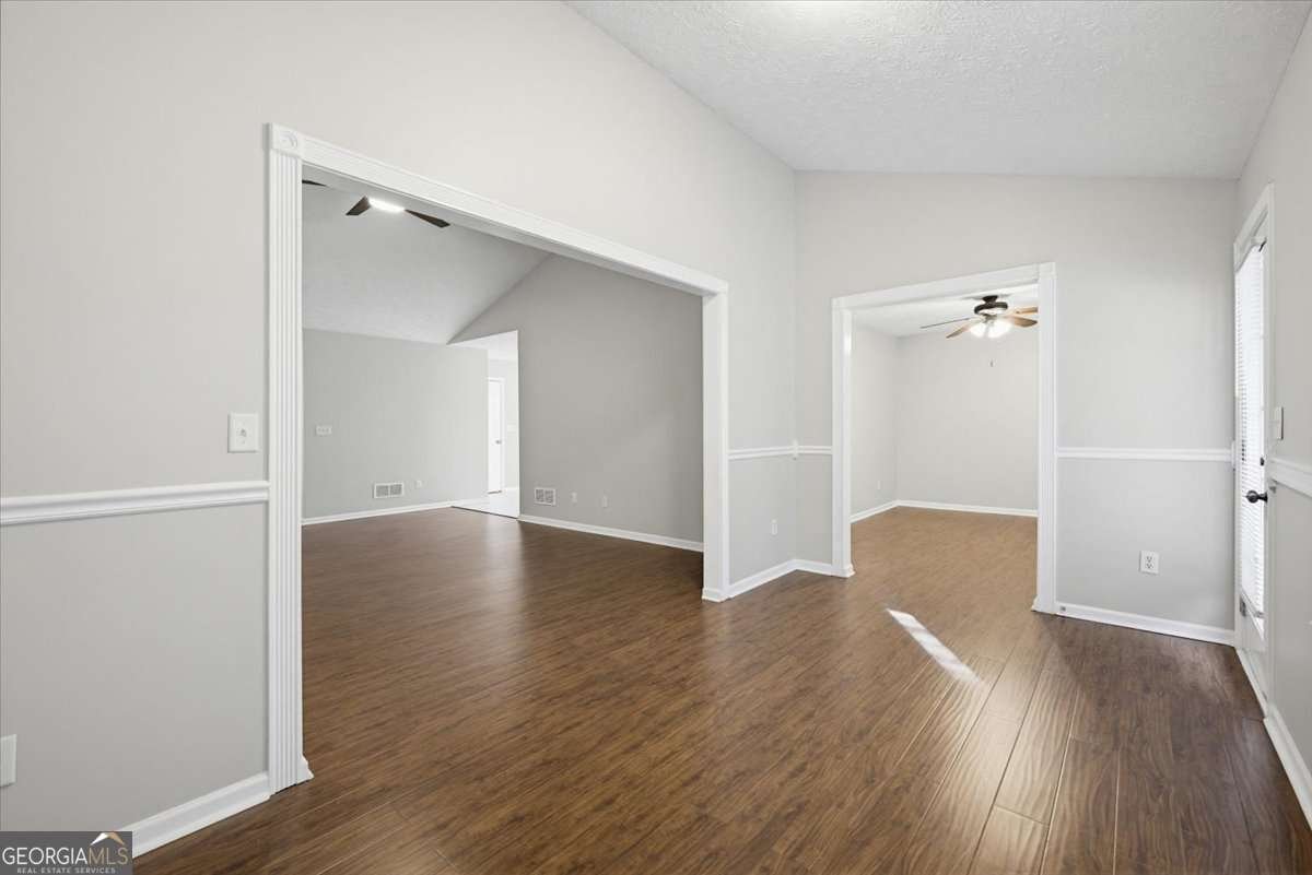 1029 Harbins Pass Drive Dacula - Photo 17
