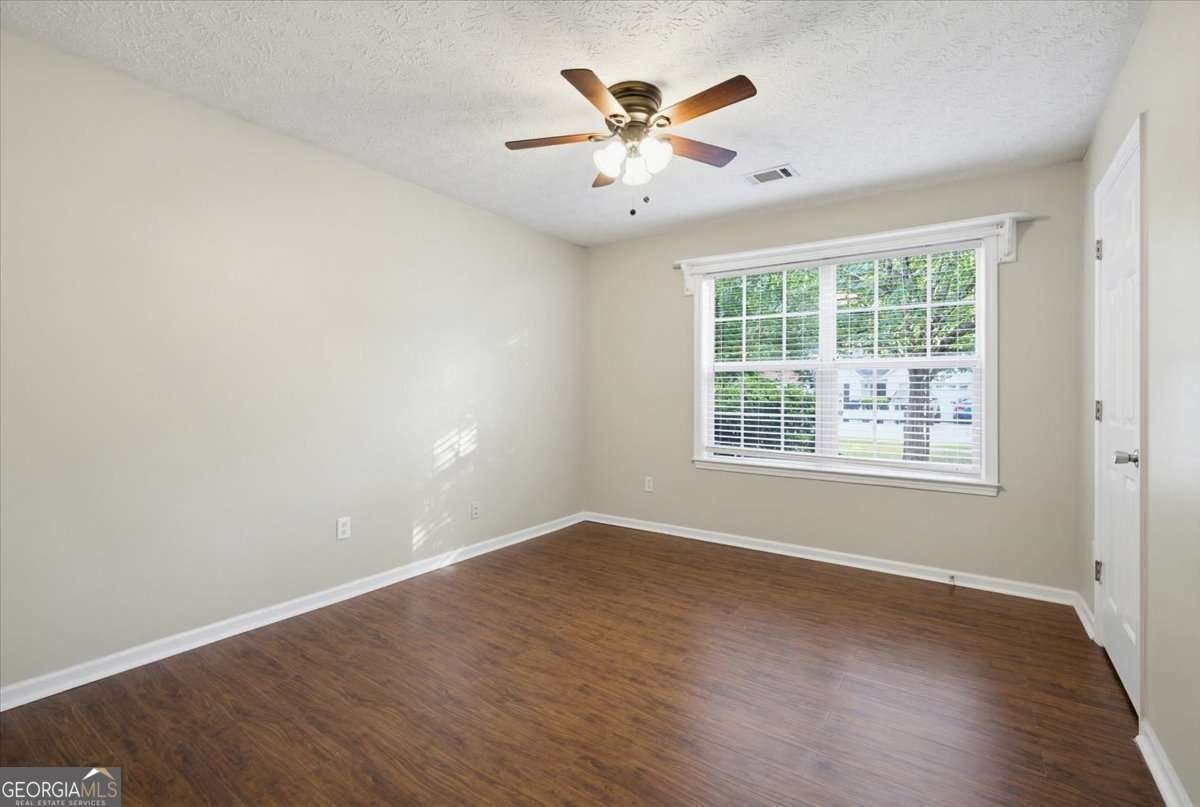 1029 Harbins Pass Drive Dacula - Photo 27