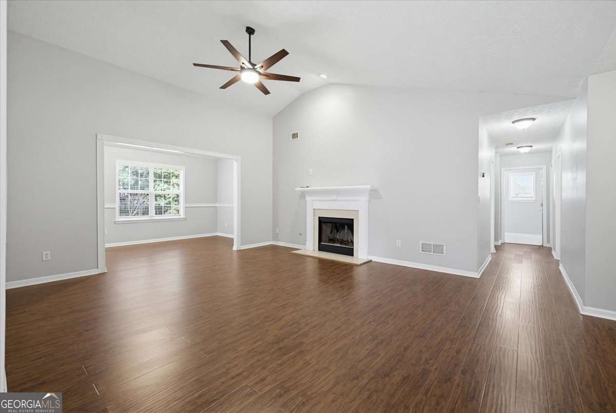1029 Harbins Pass Drive Dacula - Photo 6
