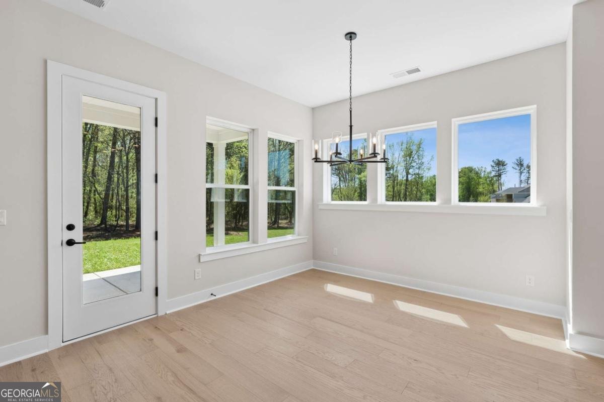 7385 Magnolia Crest Lane Cumming - Photo 13