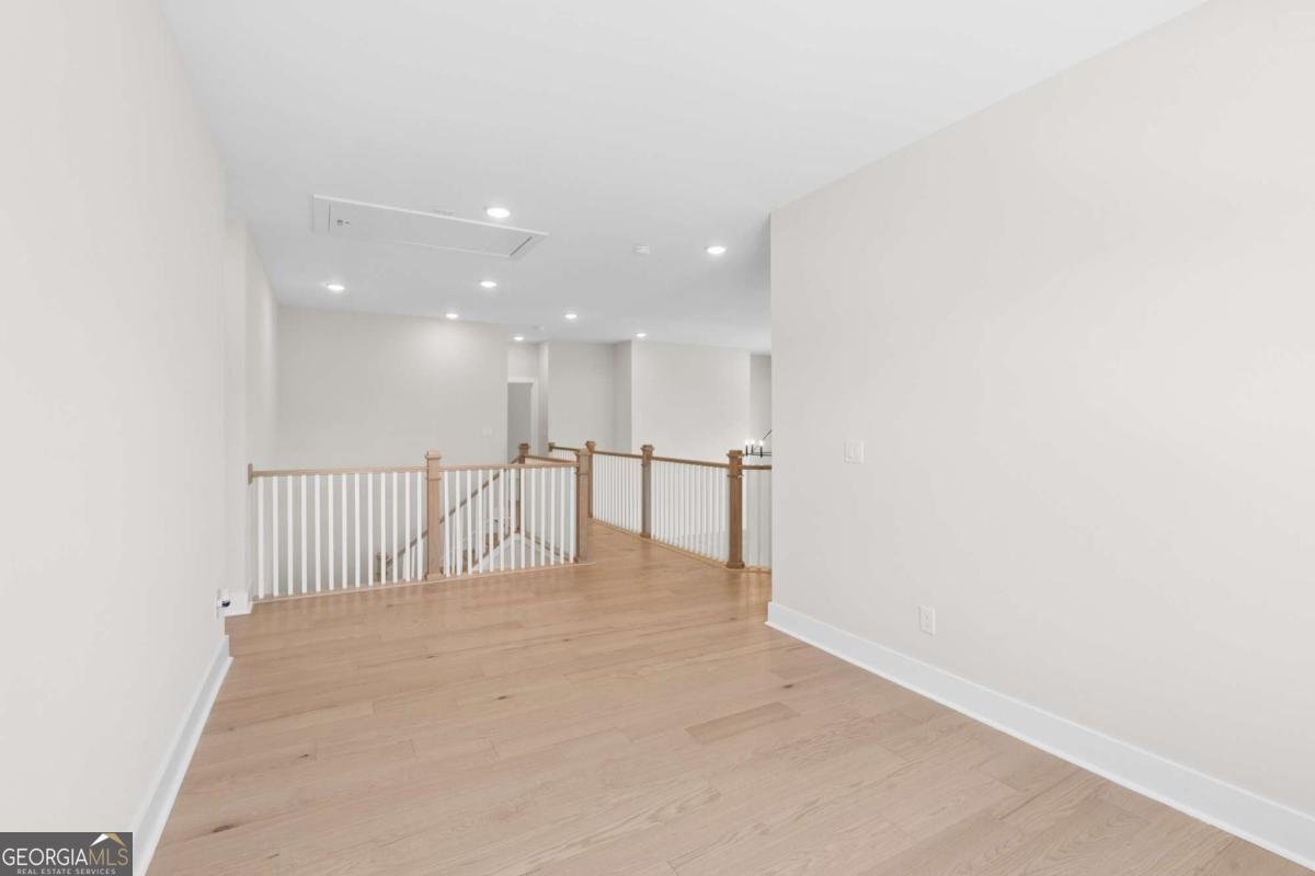 7385 Magnolia Crest Lane Cumming - Photo 15