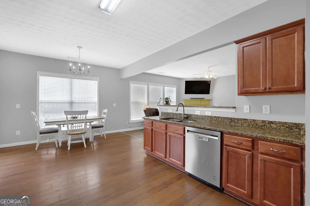 203 Quince Road Canton - Photo 14