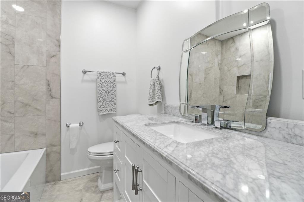 1466 Hardin Avenue College Park - Photo 8