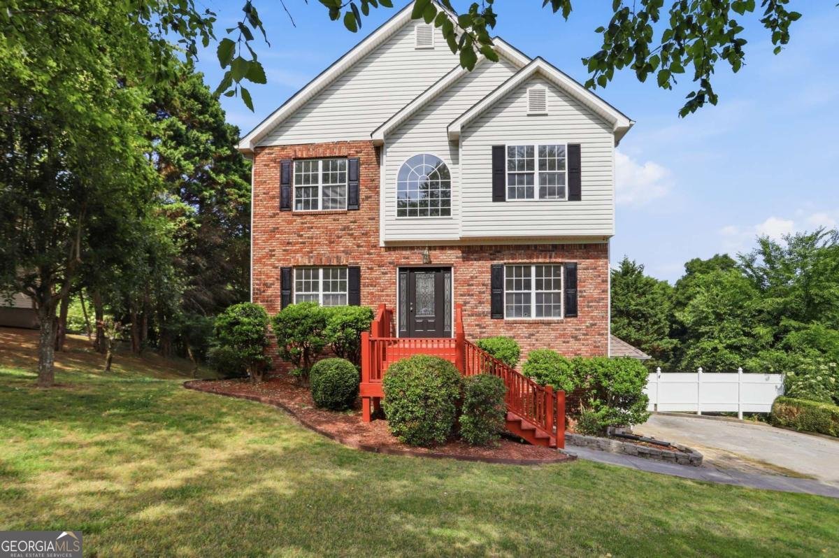 250 Orchard Way Calhoun - main photo