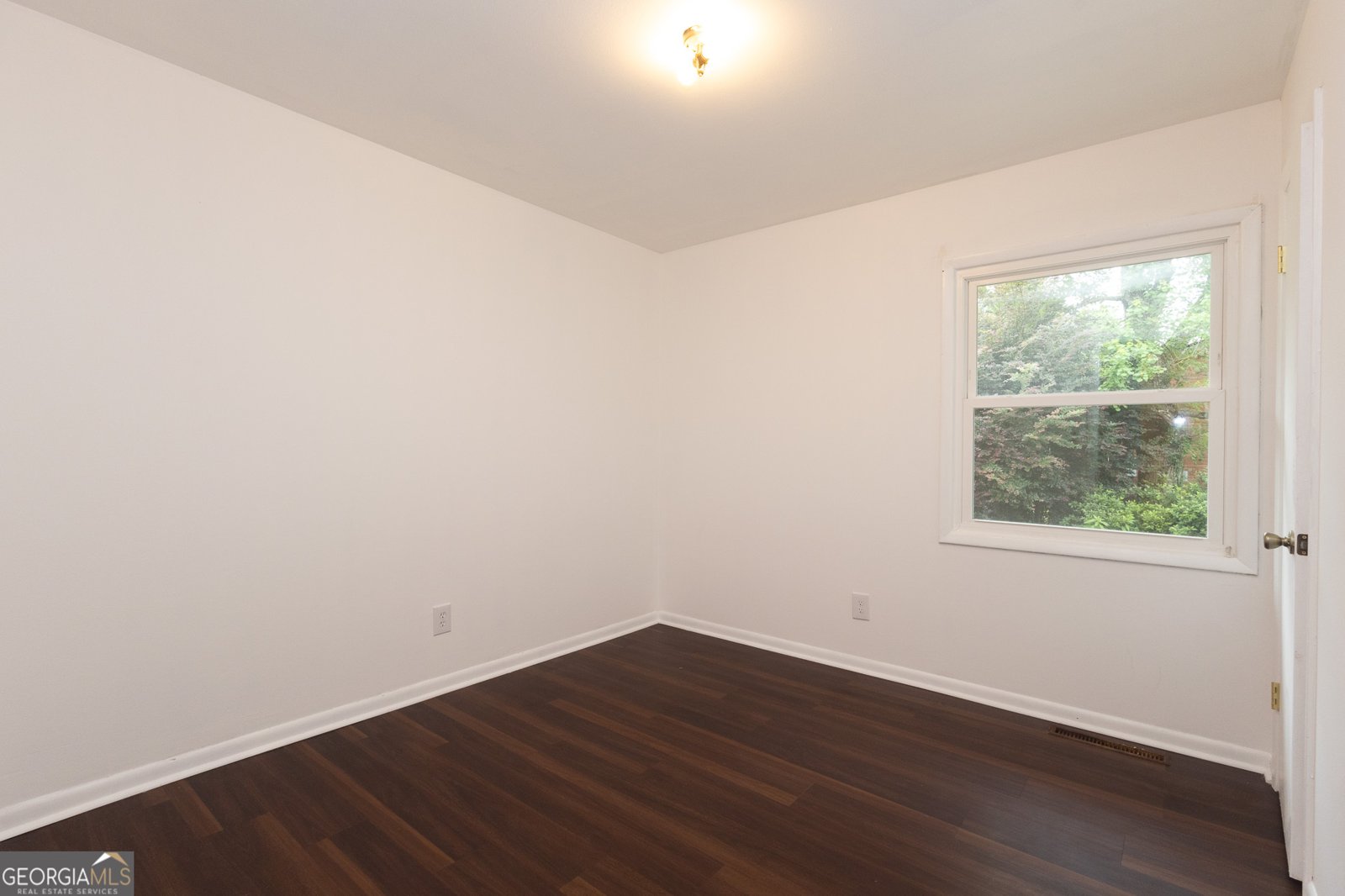 211 Sunnydale Drive Warner Robins - Photo 13