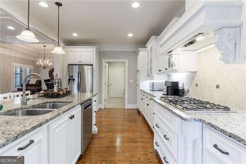 2462 Ballantrae Circle Cumming - Photo 16