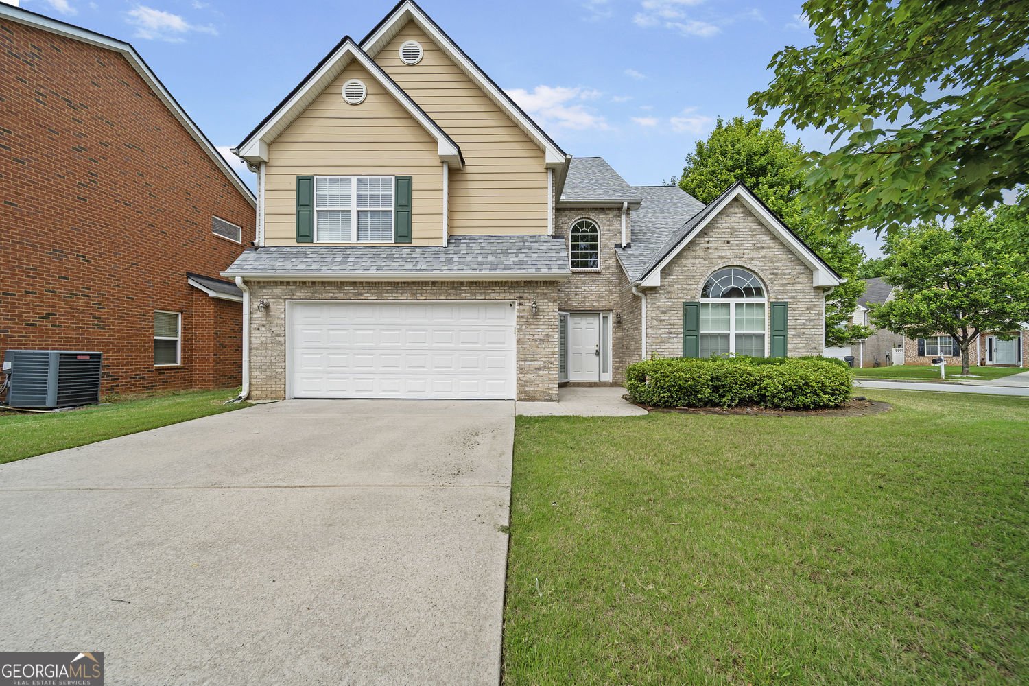 600 Armitage Way Stockbridge - main photo