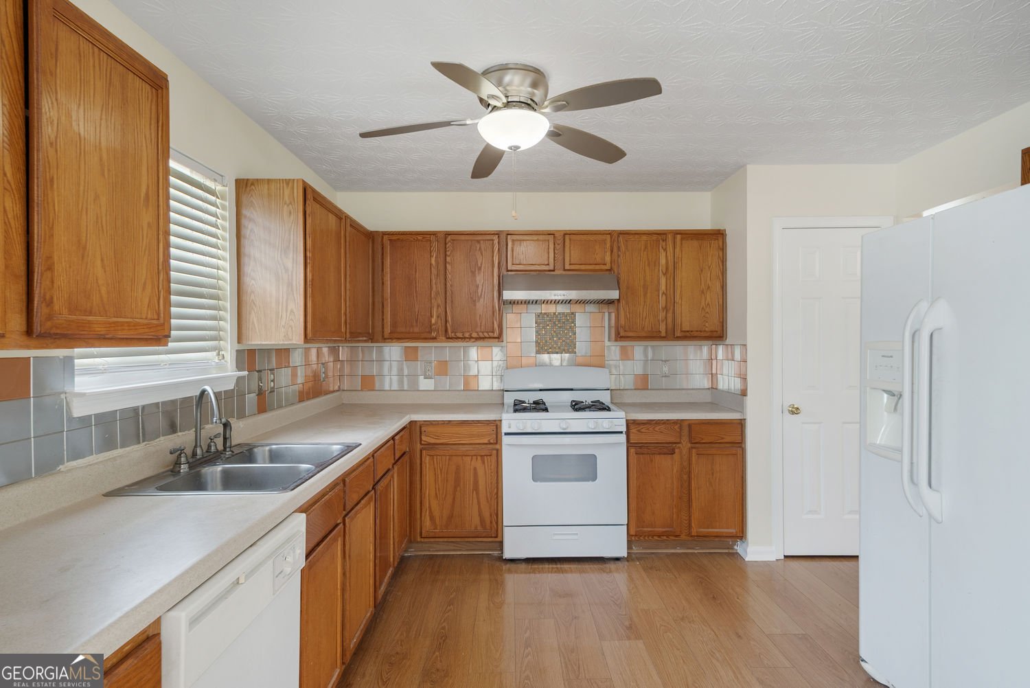 600 Armitage Way Stockbridge - Photo 12