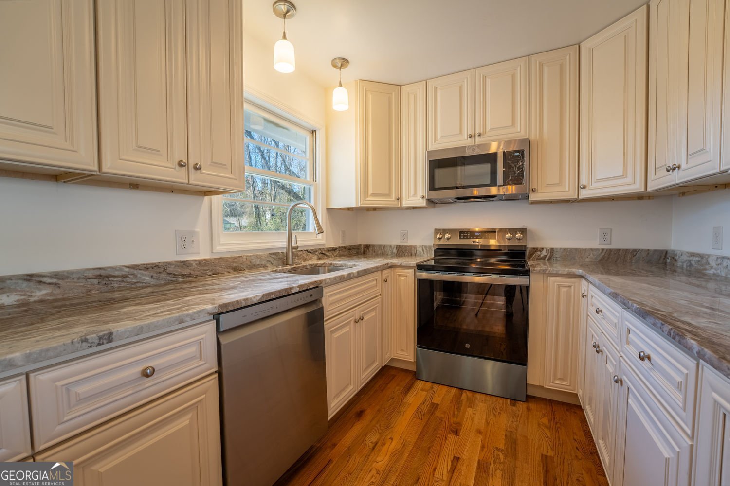 298 Faulkner Street Cleveland - Photo 18