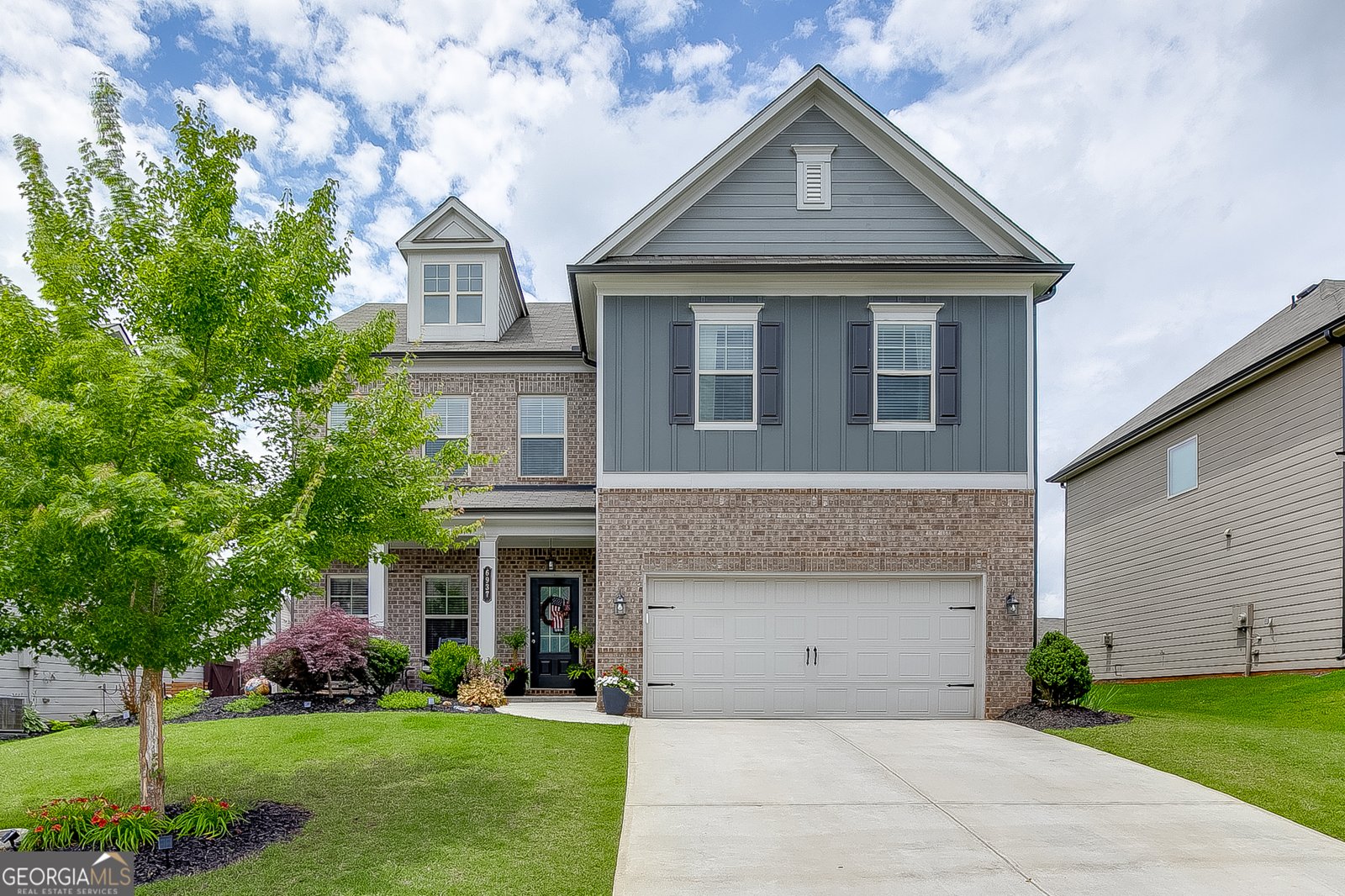 6937 Lancaster Crossing Flowery Branch - main photo