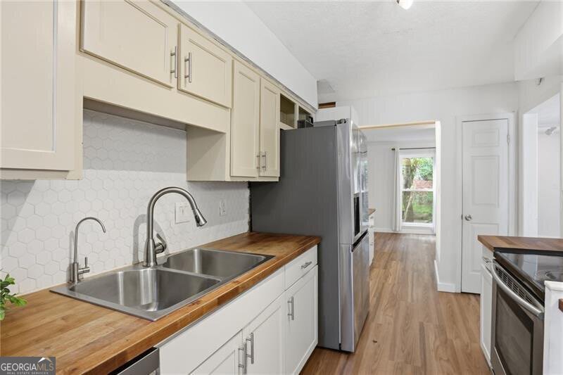 5056 Meadow Lane Marietta - Photo 11