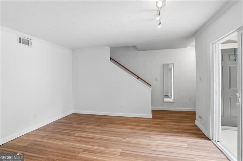 5056 Meadow Lane Marietta - Photo 7