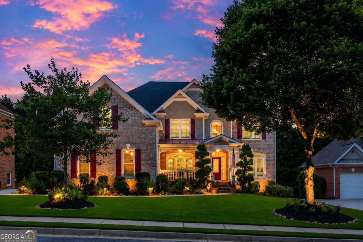 2621 Trailing Ivy Way Buford - main photo