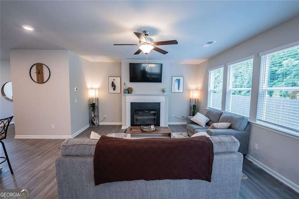 454 Burgundy Terrace Atlanta - Photo 7