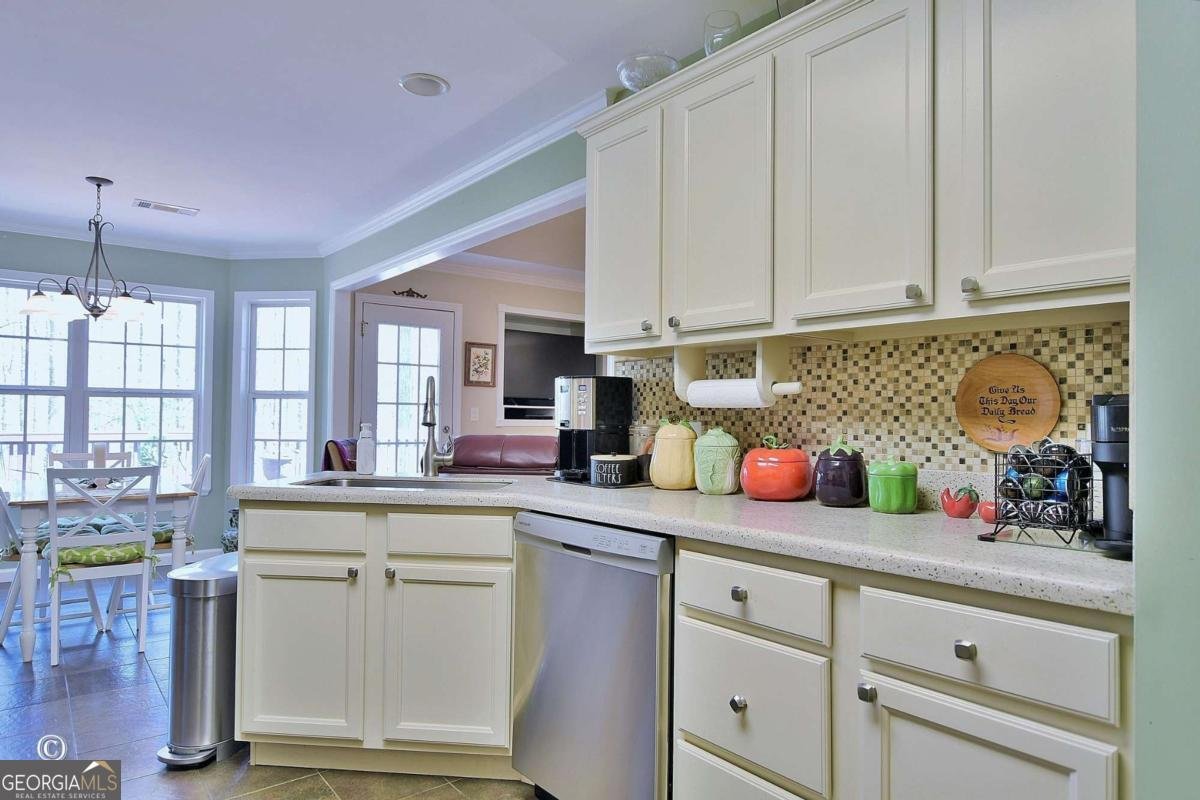 640 Lake Drive Pine Mountain - Photo 12