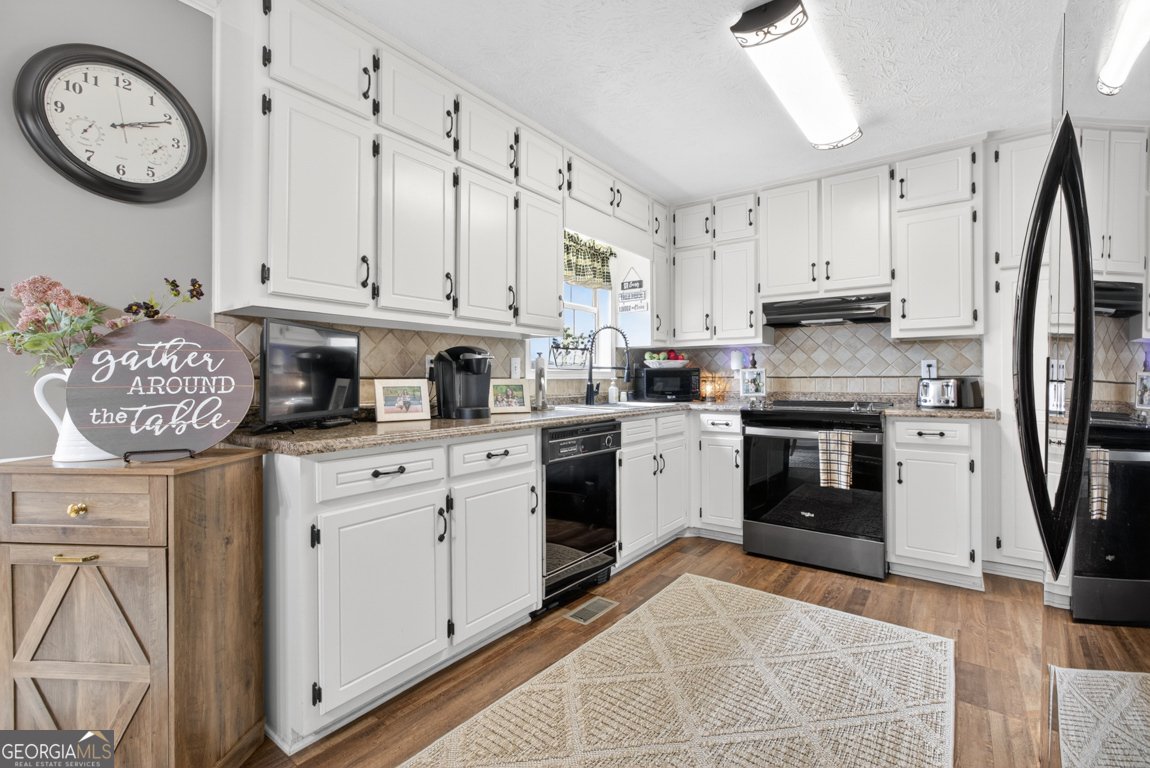 4835 Watson Mill Court Loganville - Photo 14