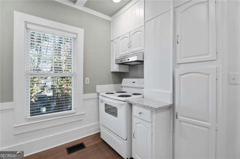 523 North Avenue Hapeville - Photo 27