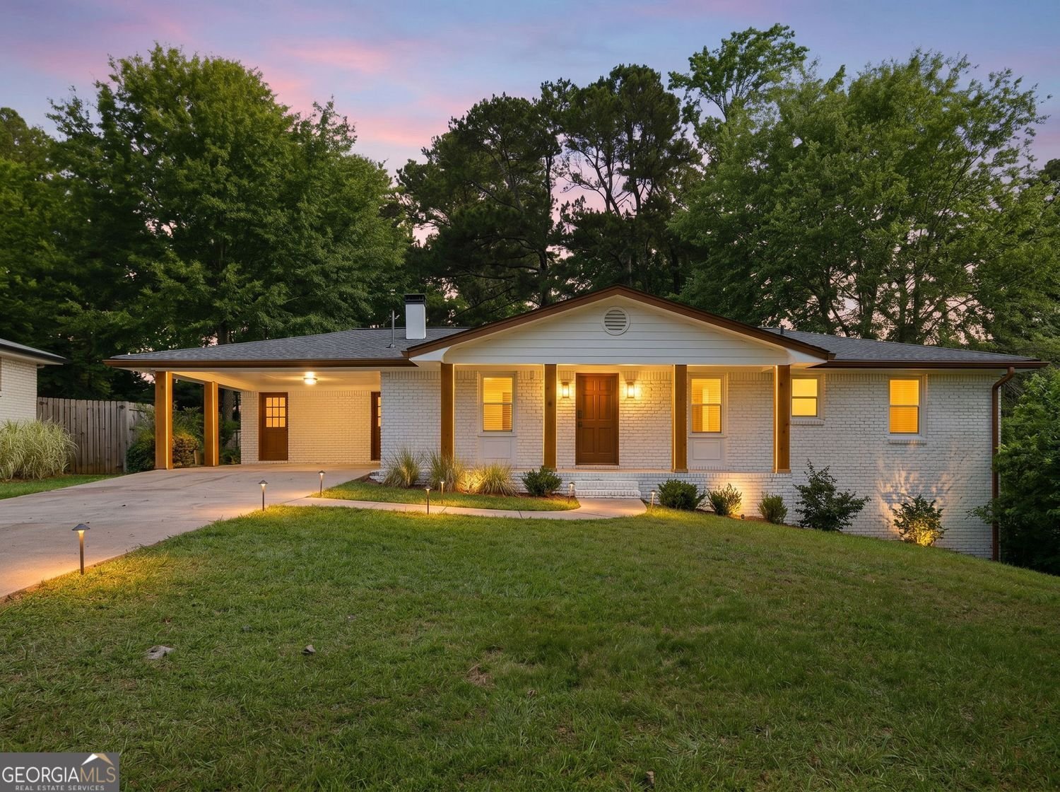 501 Pineview Drive Smyrna - main photo