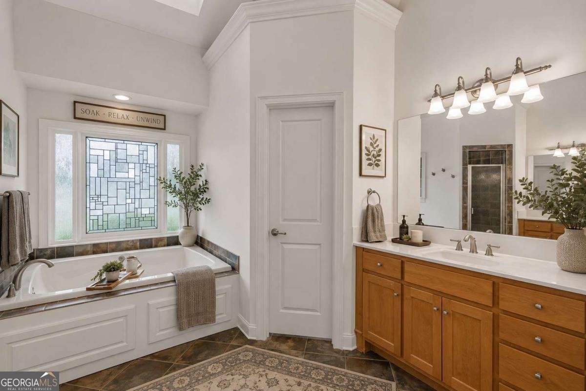 388 Della Walk Court Lilburn - Photo 13