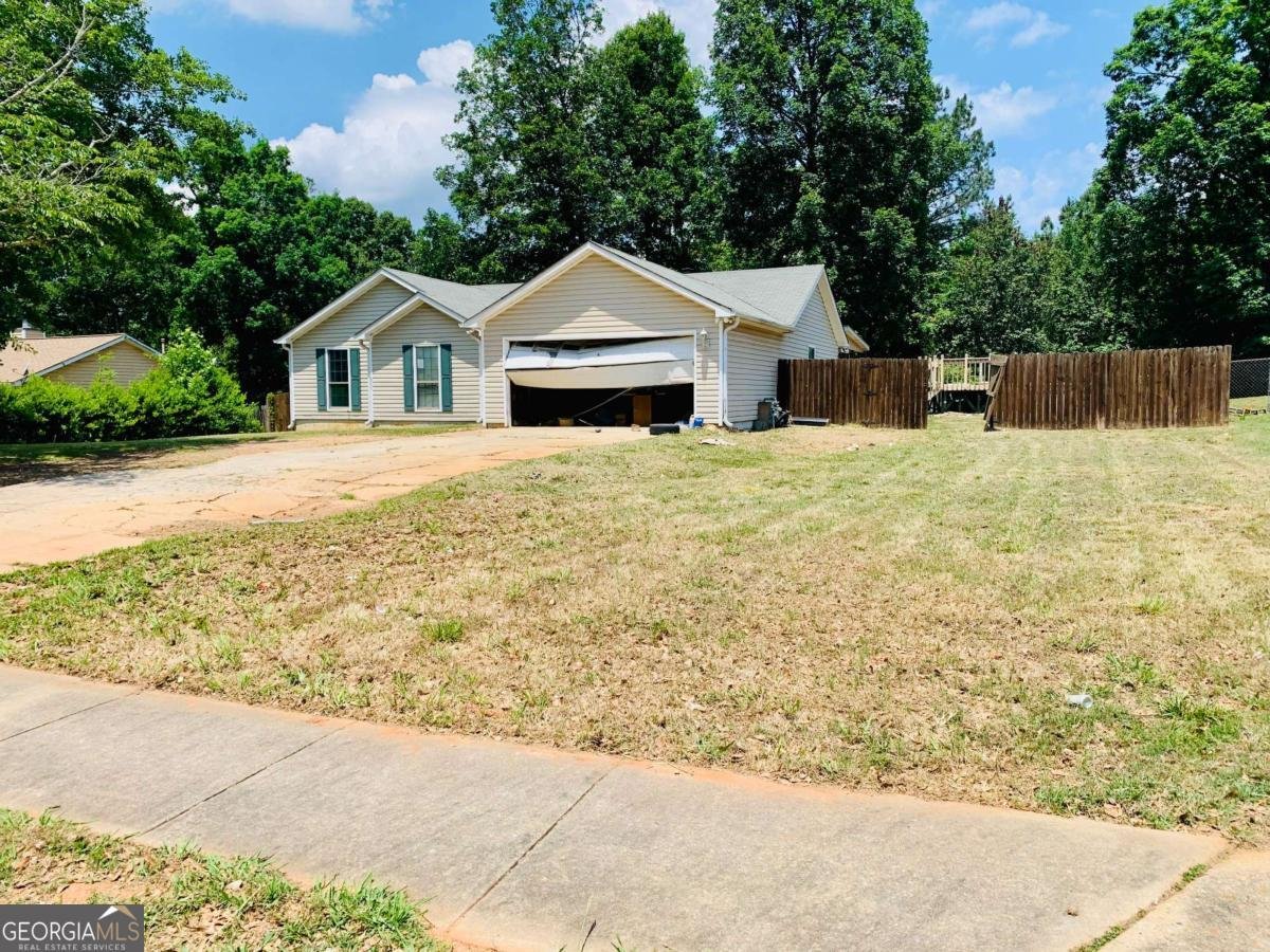 236 Northbridge Drive Stockbridge - main photo