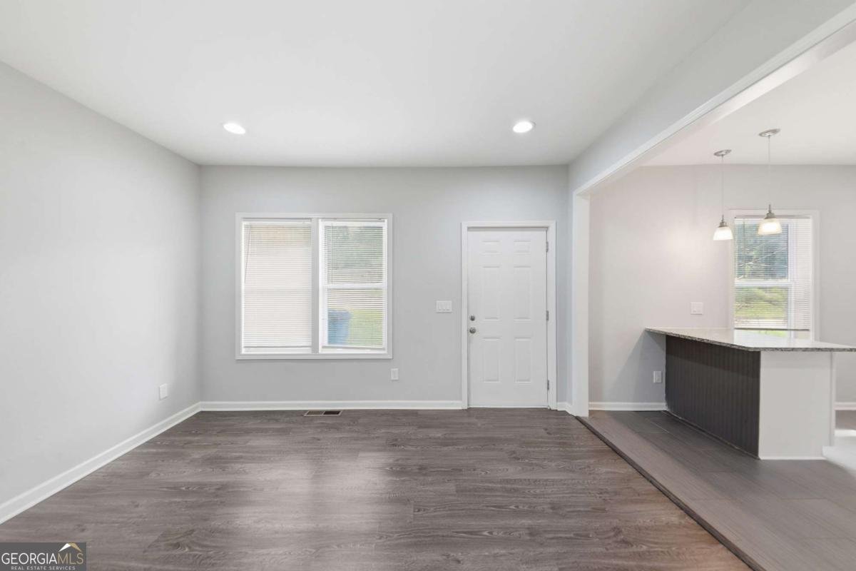 1152 Wedgewood Drive Atlanta - Photo 8
