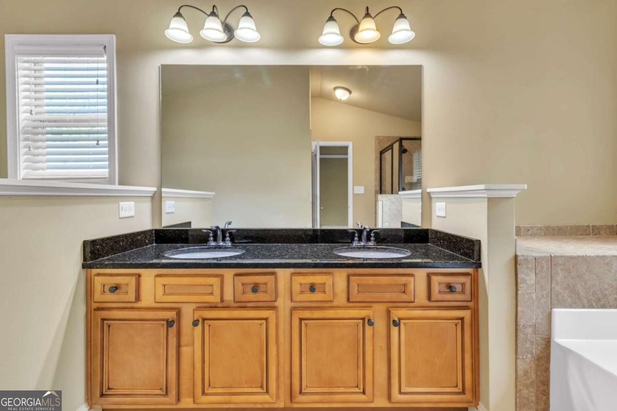 3179 Rock Port Circle Peachtree Corners - Photo 33