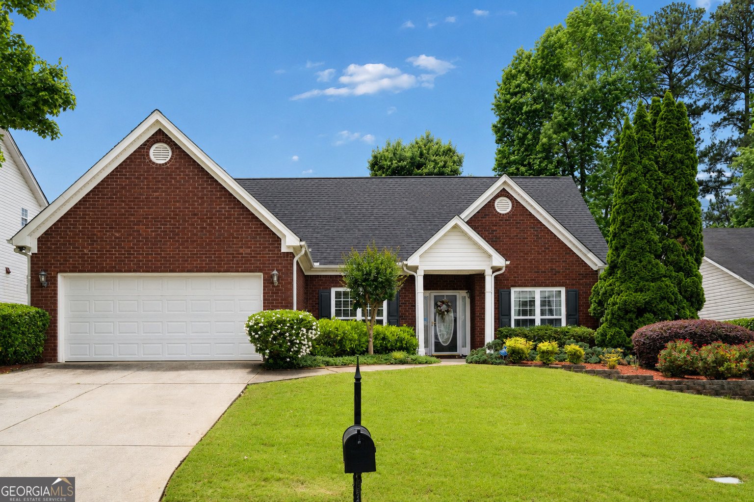 1406 Mandalay Court Lilburn - main photo