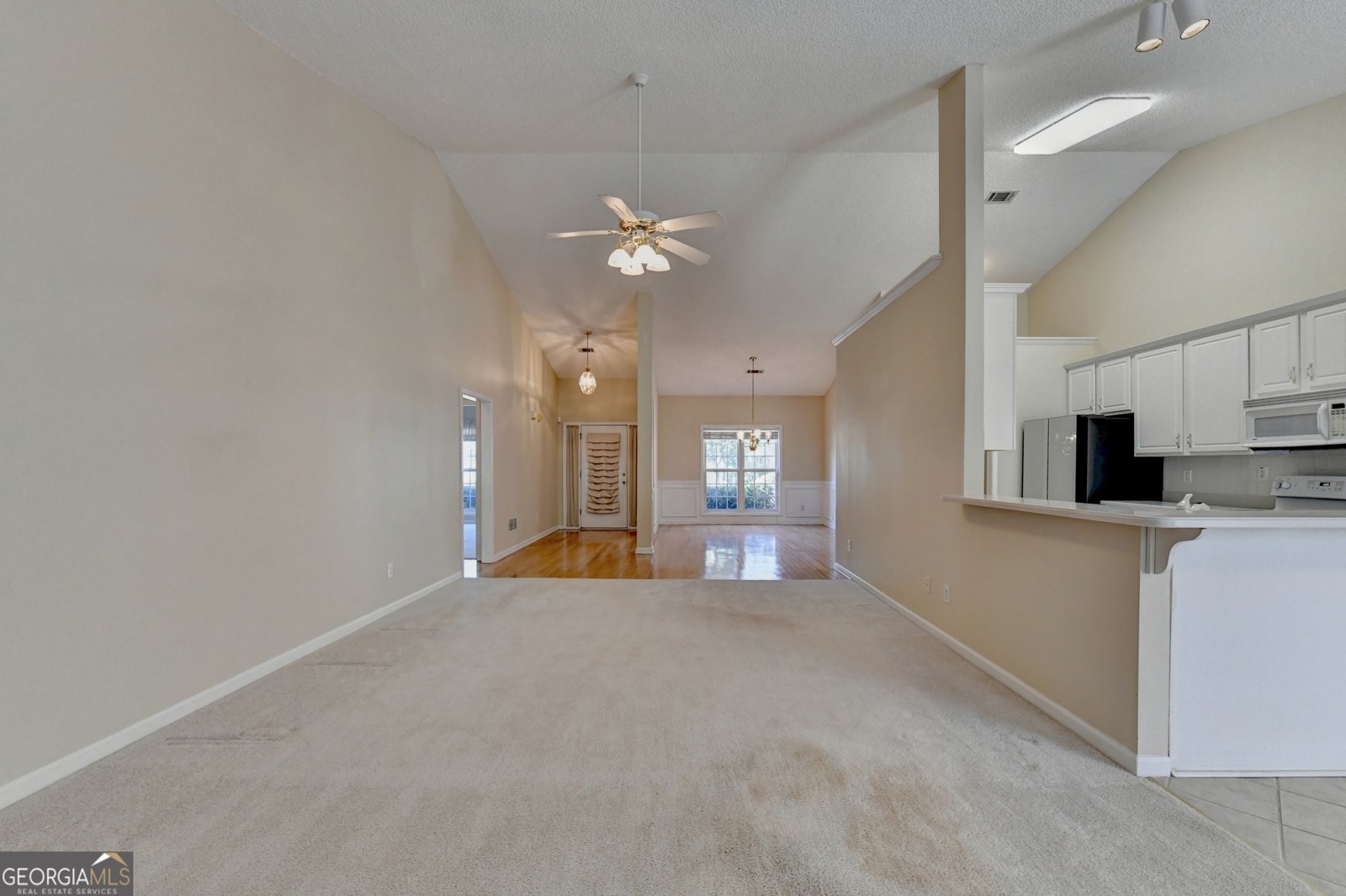 1406 Mandalay Court Lilburn - Photo 16