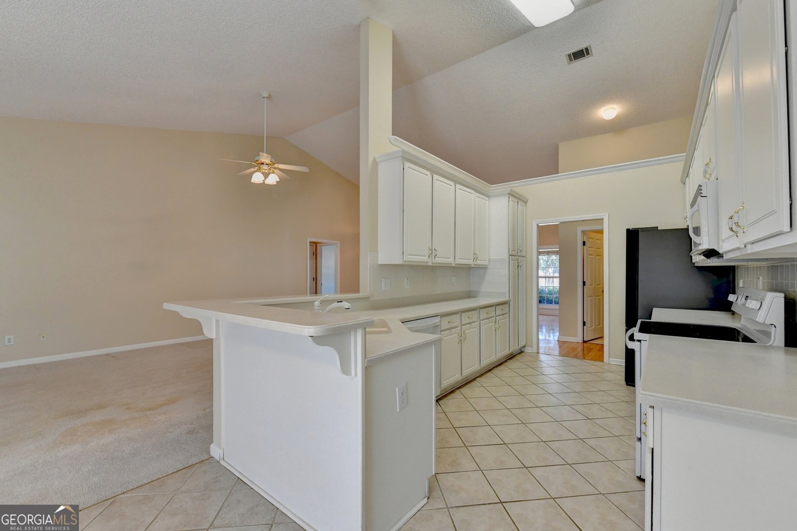 1406 Mandalay Court Lilburn - Photo 21