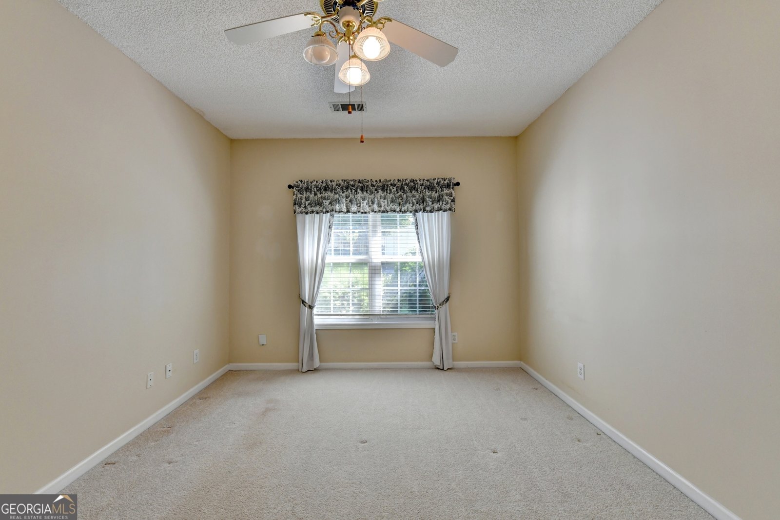 1406 Mandalay Court Lilburn - Photo 38