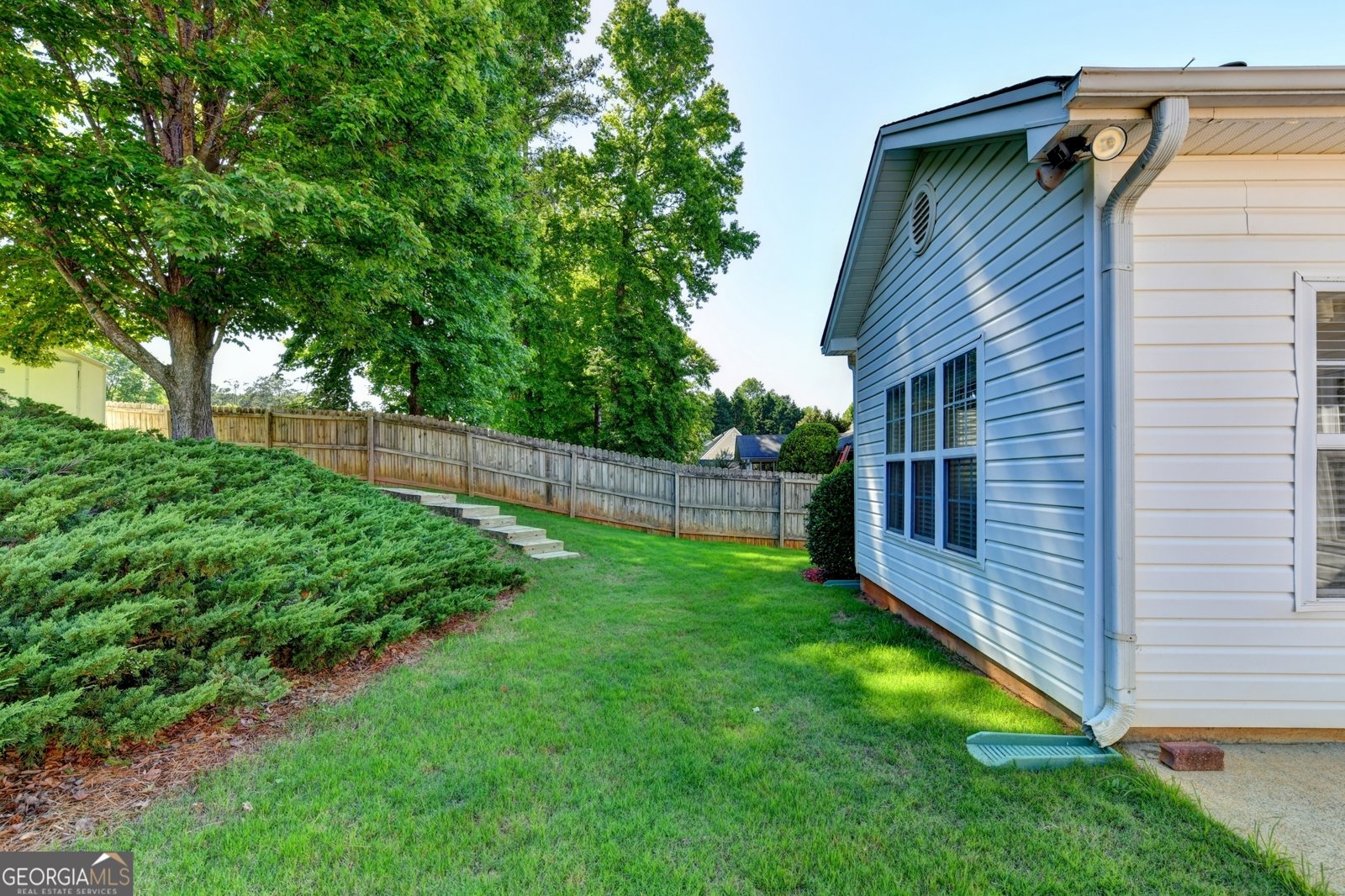 1406 Mandalay Court Lilburn - Photo 44
