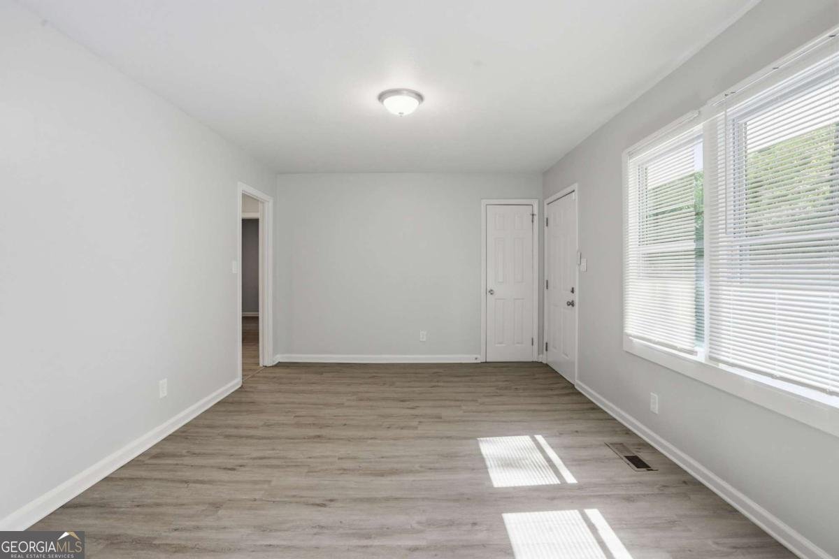 2246 Polar Rock Terrace Atlanta - Photo 7