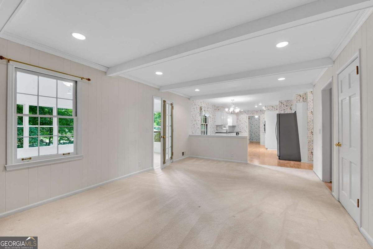 4589 Holliston Road Dunwoody - Photo 10